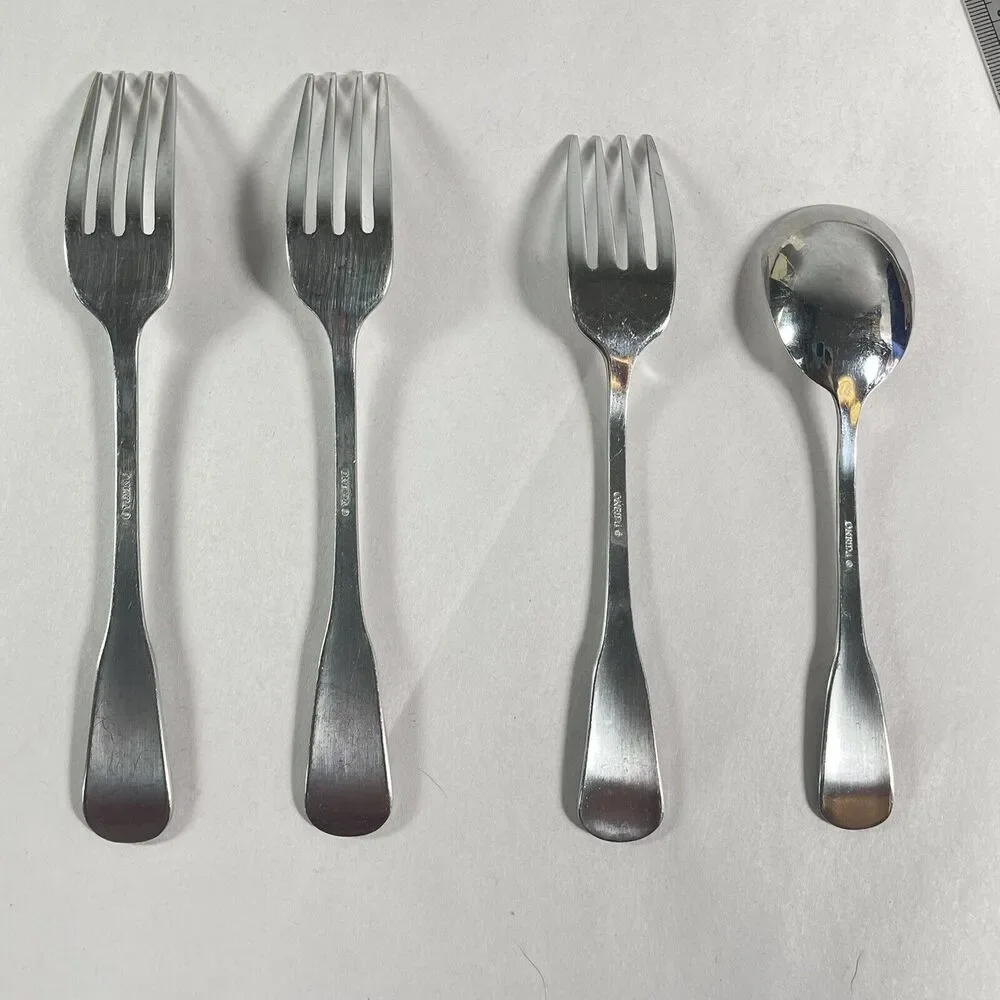 Set of 4 Oneida USA Yankee Clipper Dinner Forks Salad Fork Sugar Spoon Stainless